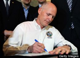 Rick Scott signed a bill in which the University of Florida will offer a series of online bachelor's degree programs next year.