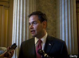 Marco Rubio amenaza con abandonar la lucha por la reforma migratoria si ofrece beneficios a parejas gays.