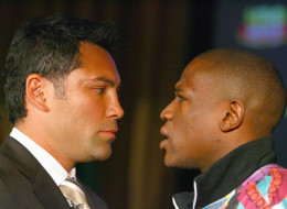 Floyd Mayweather ofreció una disculpa a Oscar De La Hoya