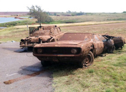 Los autos fueron recuperados del lago Foss, al oeste de Oklahoma.