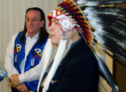 Chief Gilbert Whiteduck, left, of Kitigan-Zibi. (CP)