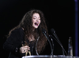 AUCKLAND, NEW ZEALAND - NOVEMBER 21: Lorde 'Ella Yelich-O'Connor' wins Single of the Year, breakthrough artist of the year, and the people's choice award during the New Zealand Music Awards on November 21, 2013 in Auckland, New Zealand. (Photo by Fiona Goodall/Getty Images)