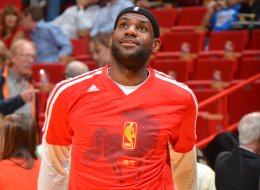 LeBron James #6 of the Miami Heat gets warms up against the Oklahoma City Thunder at the American Airlines Arena in Miami, Florida on Jan. 29, 2014. NOTE TO USER: User expressly acknowledges and agrees that, by downloading and/or using this photograph, user is consenting to the terms and conditions of the Getty Images License Agreement. Mandatory copyright notice: Copyright NBAE 2014 (Photo by Jesse D. Garrabrant/NBAE via Getty Images)