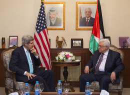 Secretary of State John Kerry meets with Palestinian President Mahmoud Abbas, Wednesday, March 26, 2014, at the Palestinian Ambassador’s Residence in Amman, Jordan, in an effort to salvage the Middle East peace talks as a breakdown looms. (AP Photo/Jacquelyn Martin, Pool)