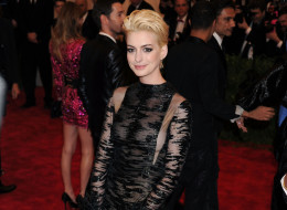 Actress Anne Hathaway attends the Costume Institute Gala for the 'PUNK: Chaos to Couture' exhibition at the Metropolitan Museum of Art on May 6, 2013 in New York City. (Photo by Jennifer Graylock/FilmMagic)