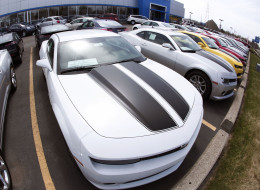 A group of 17 Toronto-area General Motors dealers is suing the automaker, claiming GM failed to provide them with adequate financial support despite receiving million of dollars in aid from taxpayers.