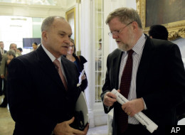 Ray Kelly (L), Paul Browne (R)