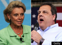Washington Gov. Chris Gregoire (D) has pledged to personally contact New Jersey Gov. Chris Christie (R) to discuss same-sex marriage legislation.