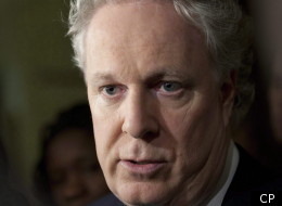 Jean Charest sera en conférence de presse, à Montréal, entouré de plusieurs ministres pour annoncer cette fois-ci qu’il s’attaquera à l’intimidation dans les écoles. (CP)