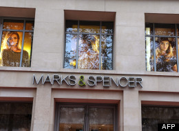 Le retour de Marks & Spencers sur les Champs Elysées, le 24 novembre 2011. (AFP)