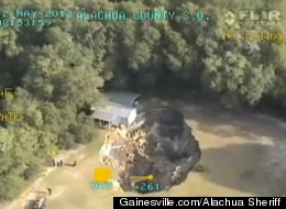<HH--PHOTO--SINKHOLE-JONESBORO-FLORIDA-FAMILY--605140--HH>