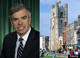 Canadian Veterans Advocacy says John Larlee's taxpayer-funded trips to attend lectures in Britain, where his wife was a participant, are suspect, especially in light of planned job reductions at Veterans Affairs Canada. (Alamy)