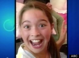 Kelly Ripa's daughter freaks out over new cell phone on