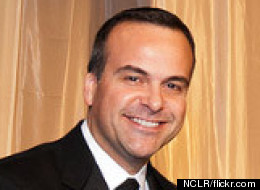 Jorge Plasencia, de 38 años, nativo de Miami y experto en relaciones públicas