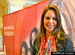 Nely Galán presenta The Adelante Movement para el empoderamiento de la mujer latina.