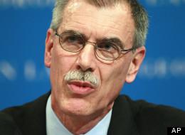 Solicitor General Donald Verrilli says he isn't bothered by media criticism of his performance defending the Affordable Care Act.