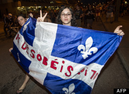 On peut y lire: « Je désobéis à la loi 78 ». (AFP)