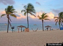 The Cayman Islands, famous for being a tax haven for the rich, announced on Wednesday that it is imposing an income tax on expatriates working in the Cayman Islands.