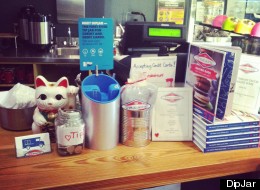 With DipJar, customers can leave a $1 tip with a single credit card swipe.