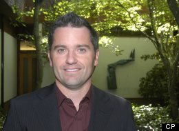 Jeff Mallett, former president of internet media giant Yahoo Inc., and now an owner of the San Francisco Giants baseball team, was in Victoria May 5, 2004 visiting the University of Victoria. (CP PHOTO/Don Denton )